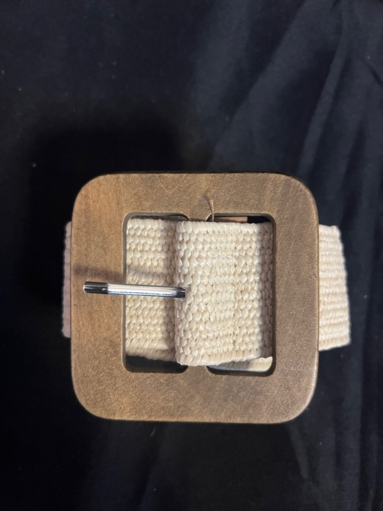 Accessories - Woven Cream Belt with Square Wood Buckle